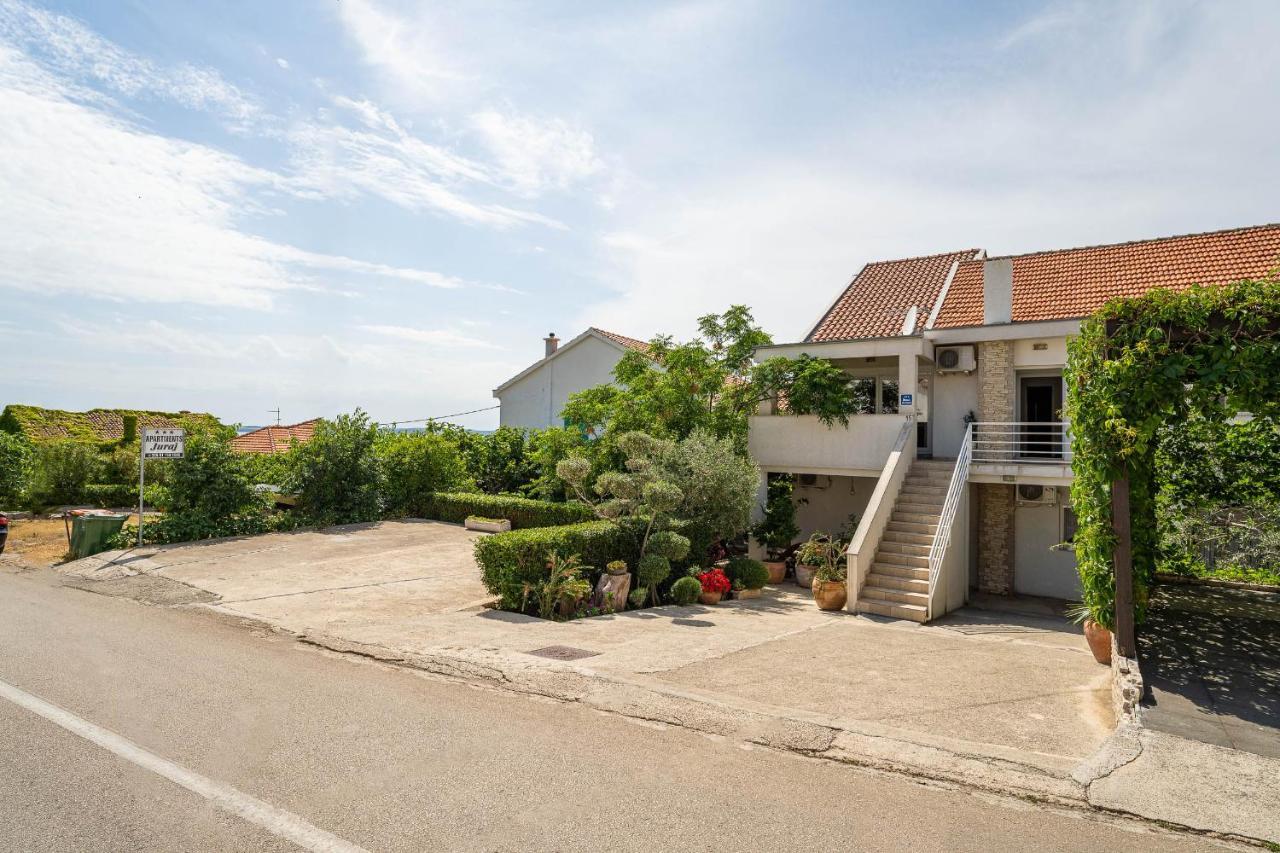 Apartment Juraj Petrcane